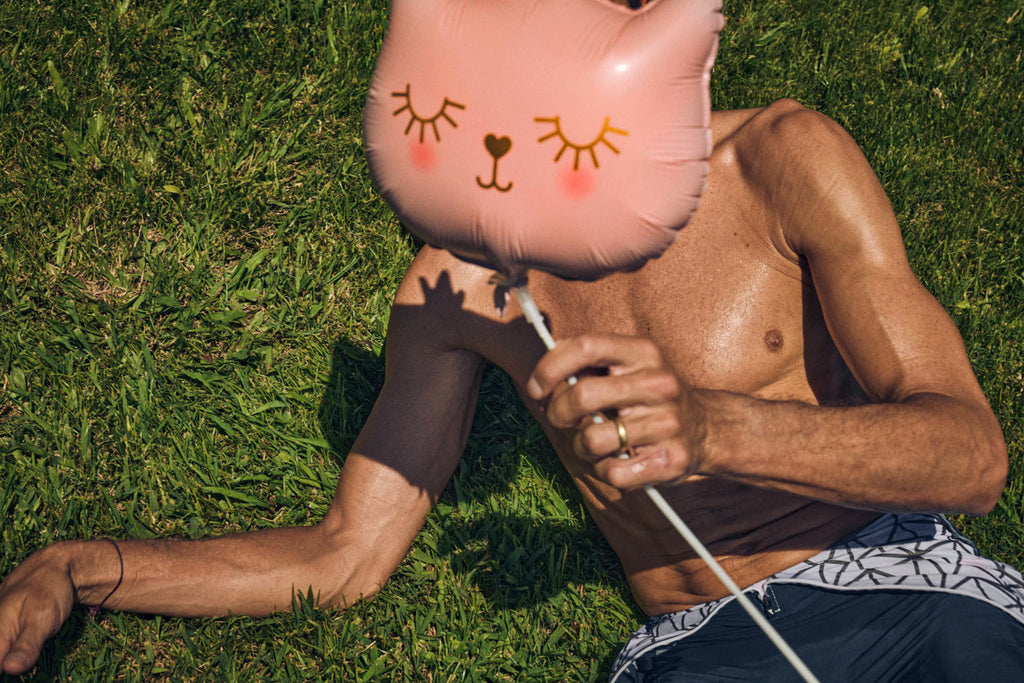 A photo for my daughter Emi, Jan & Kitty, Hawaii, 2022