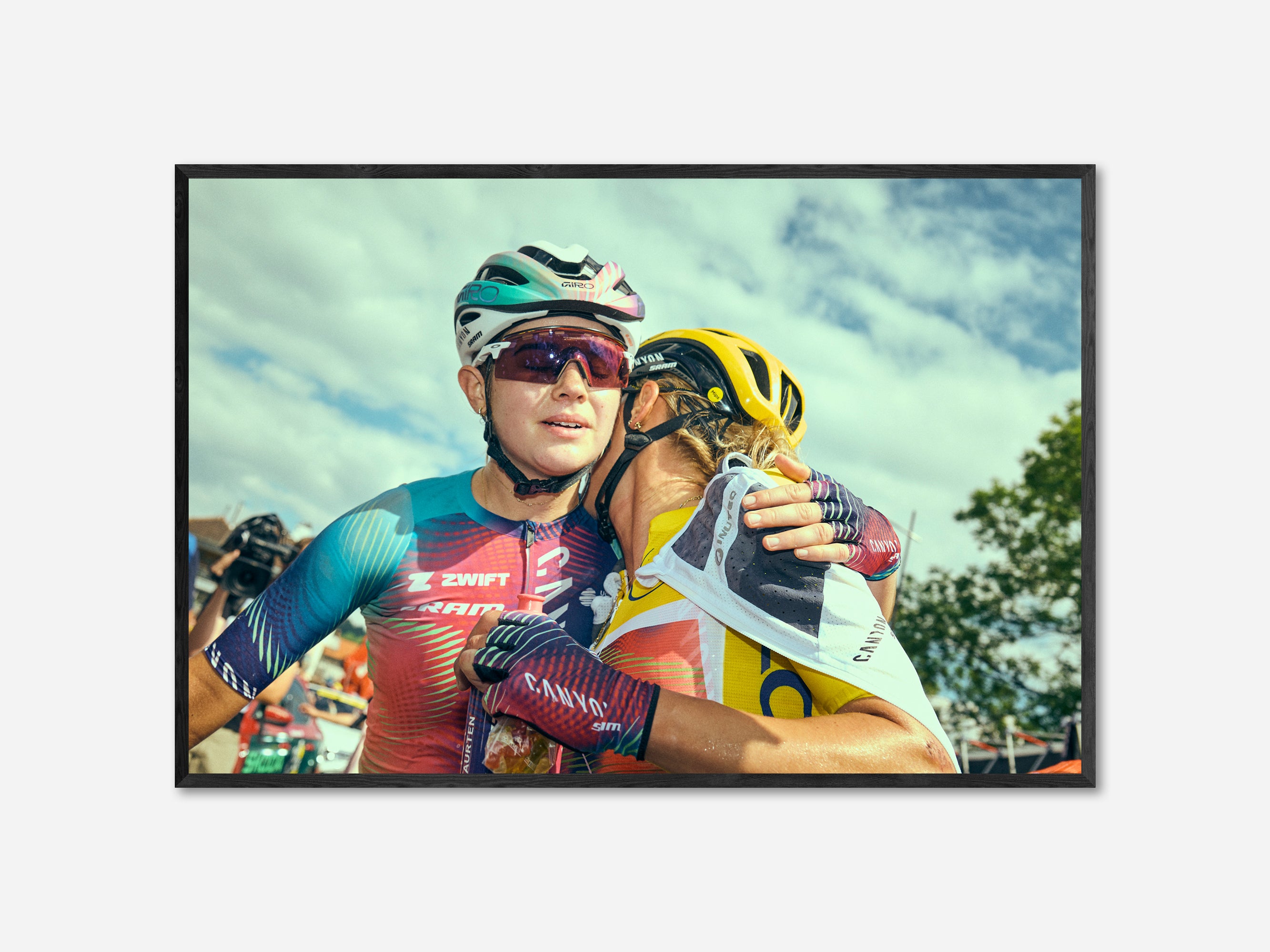 Neve & Kasia, behind the finish line, TDFFaZ, Stage 6, Ambert, 2024