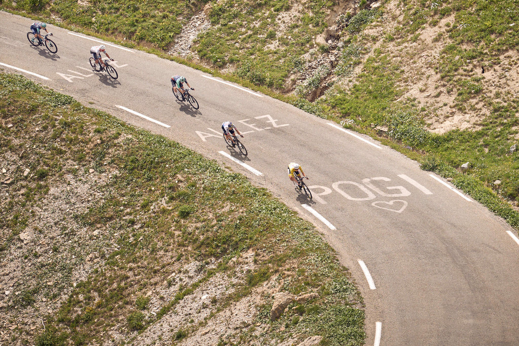 les poursuivants I,  Col Du Galibier. Tour de France 2026, stage 20